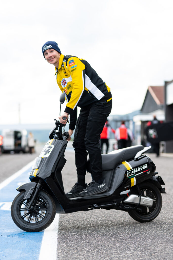 LORENZO BALDASSARRI SU W1 MAX LORENZO BALDASSARRI SU W1 MAX